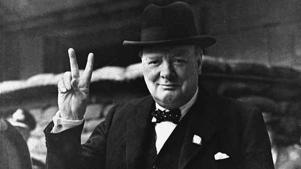 Что представляет собой Уинстон Черчилль, как политический лидер