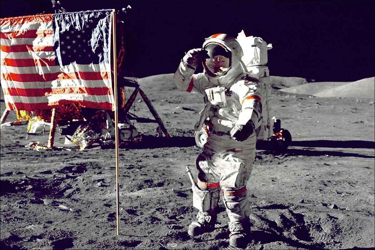 Нил Армстронг: год полета на Луну американского космонавта